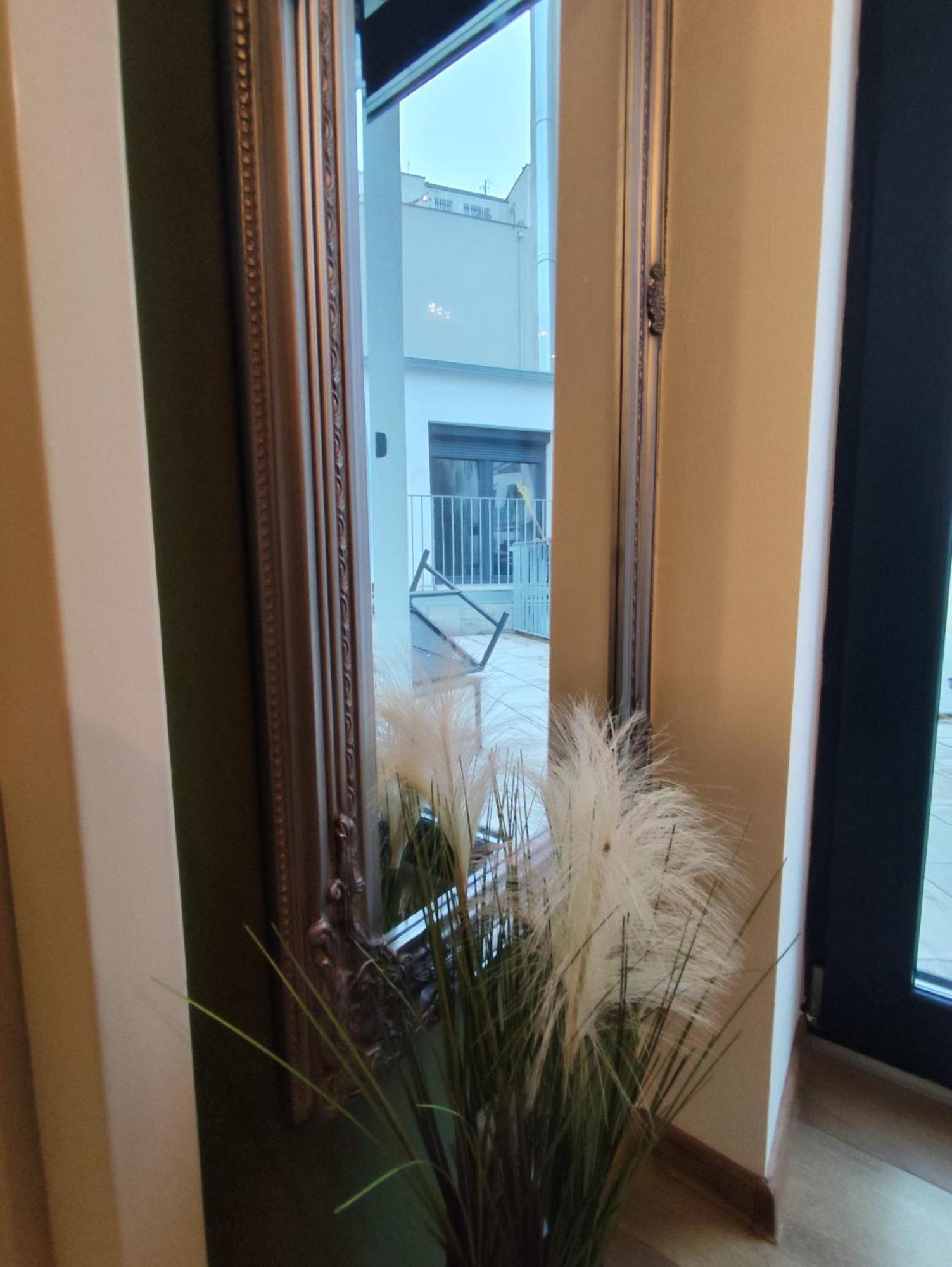 Cozy Apartments In Central Location With Free Parking Wien Exterior foto