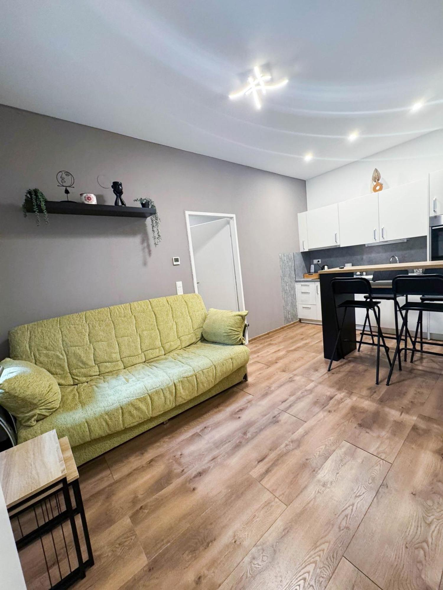 Cozy Apartments In Central Location With Free Parking Wien Exterior foto