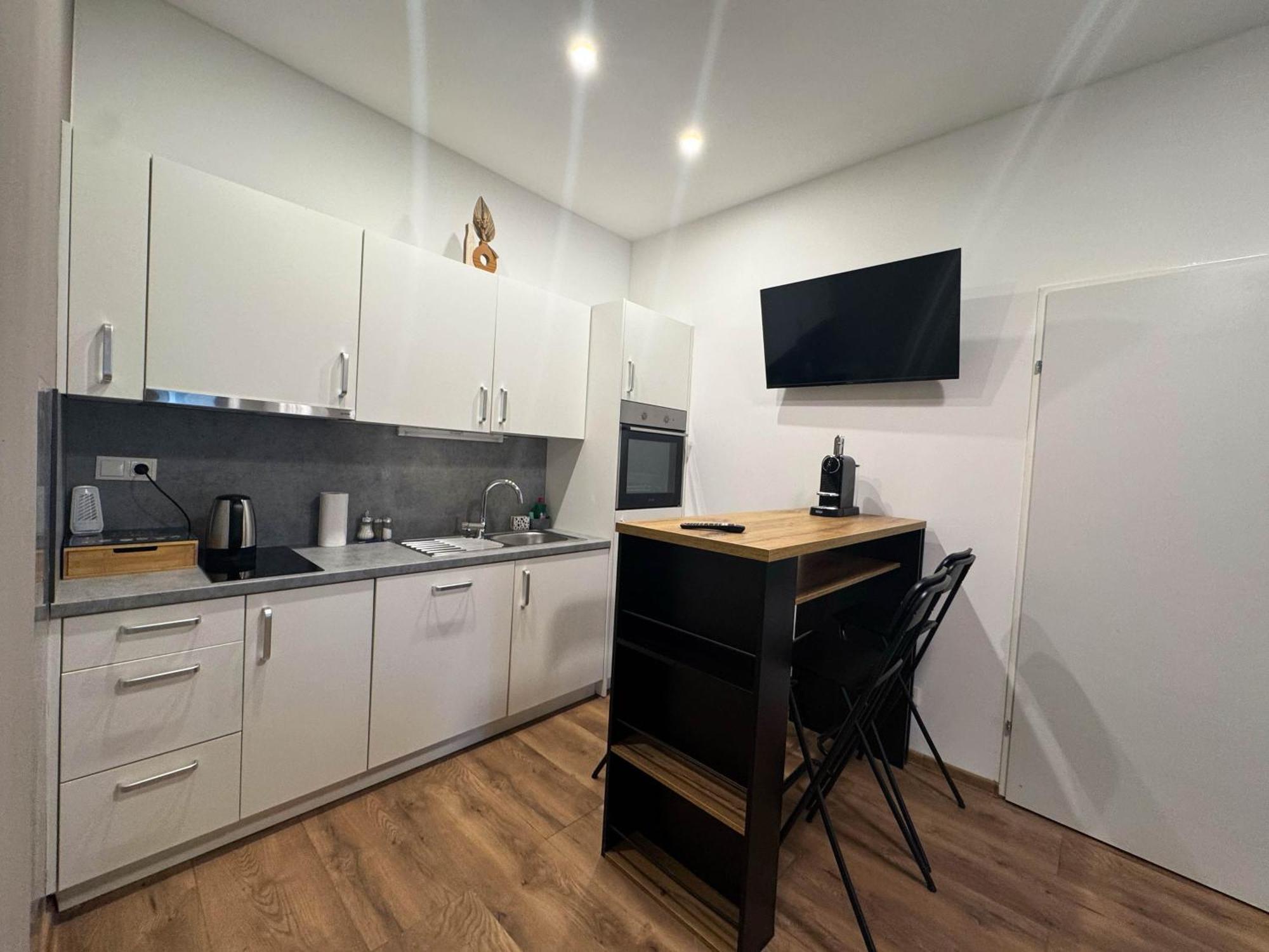 Cozy Apartments In Central Location With Free Parking Wien Exterior foto